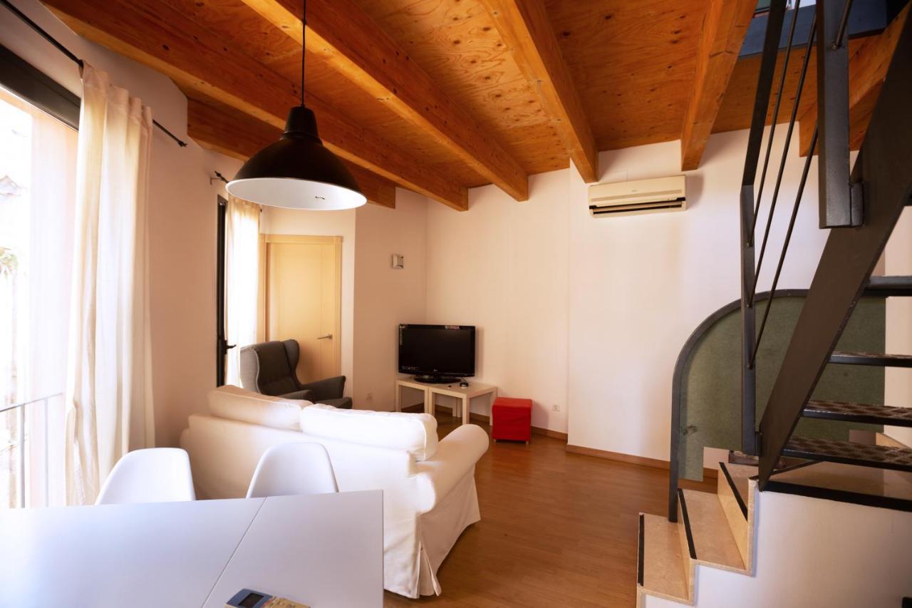 Appartamento Atic Duplex Amb Encant A 10 Minuts De L' Estany Banyoles Esterno foto